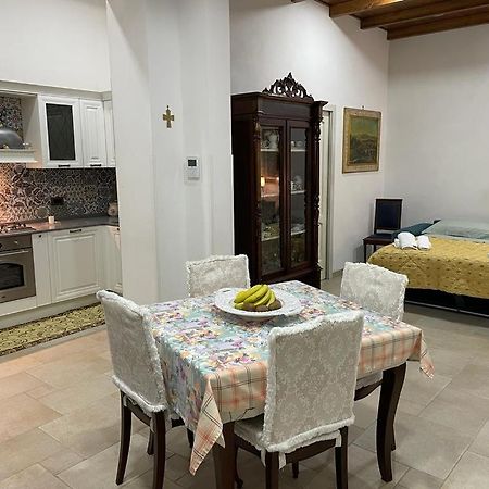 פרנקווילה פונטנה Sasha House Casa Vacanze מראה חיצוני תמונה